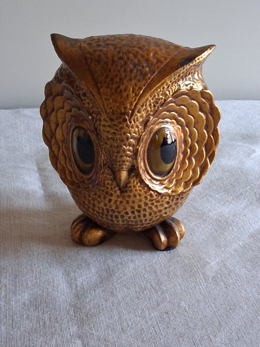 VTG Freeman McFarland Owl Figurine Gold Leaf 5.5” MCM Pottery Ceramic Big Eyes